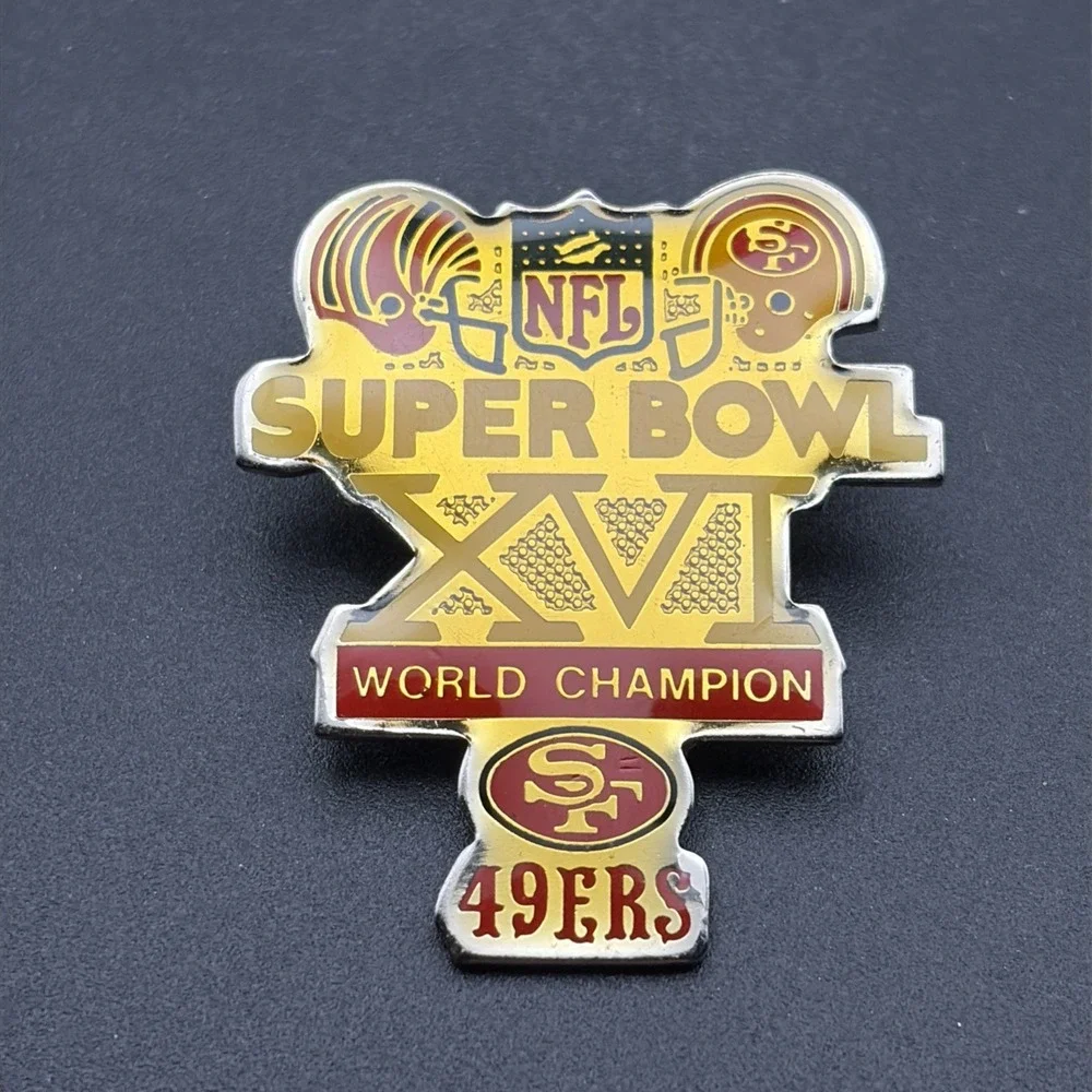 Super Bowl XVI Cincinnati Bengals San Francisco 49ers NFL Football Lapel Hat Pin